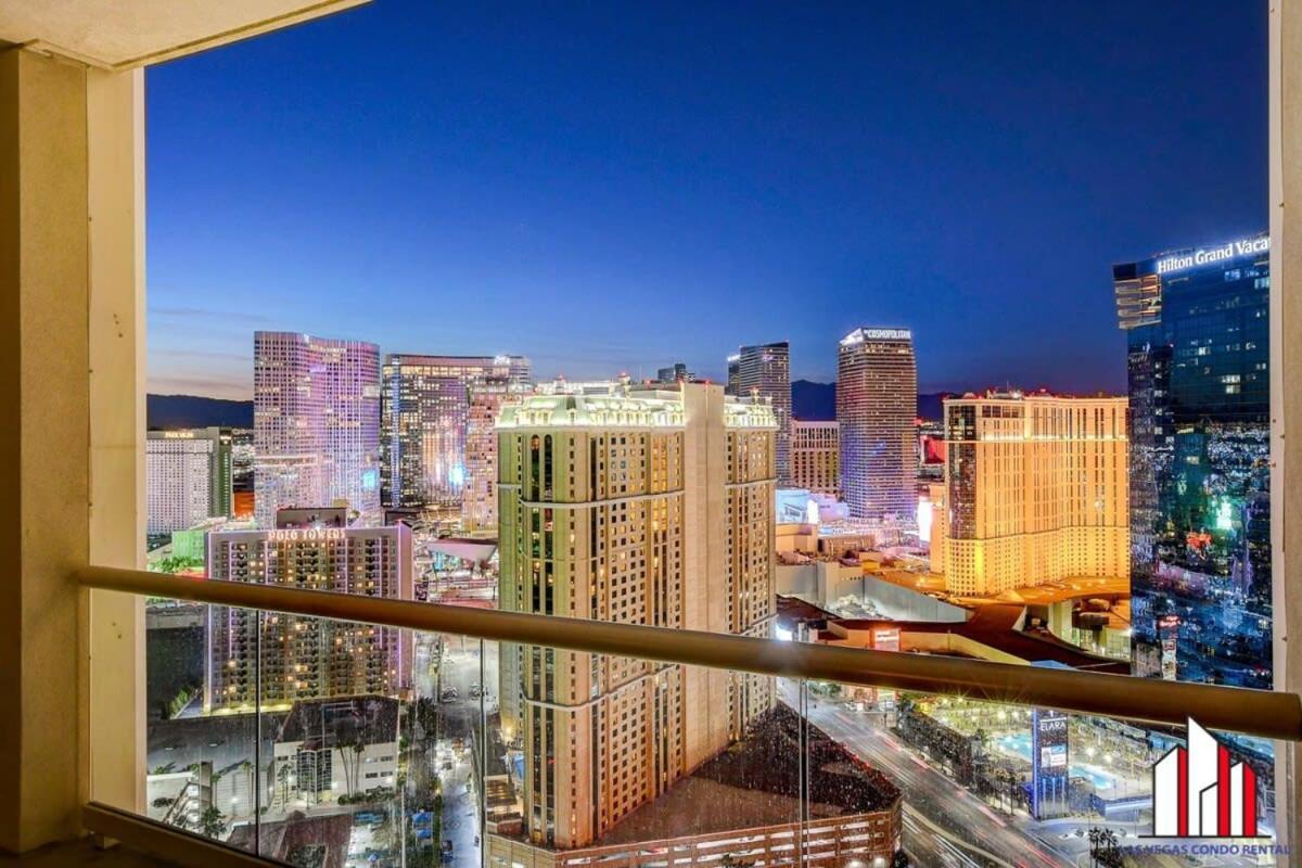 Casa de férias Mgm Signature-33-709 F1 Track & Strip View Balcony